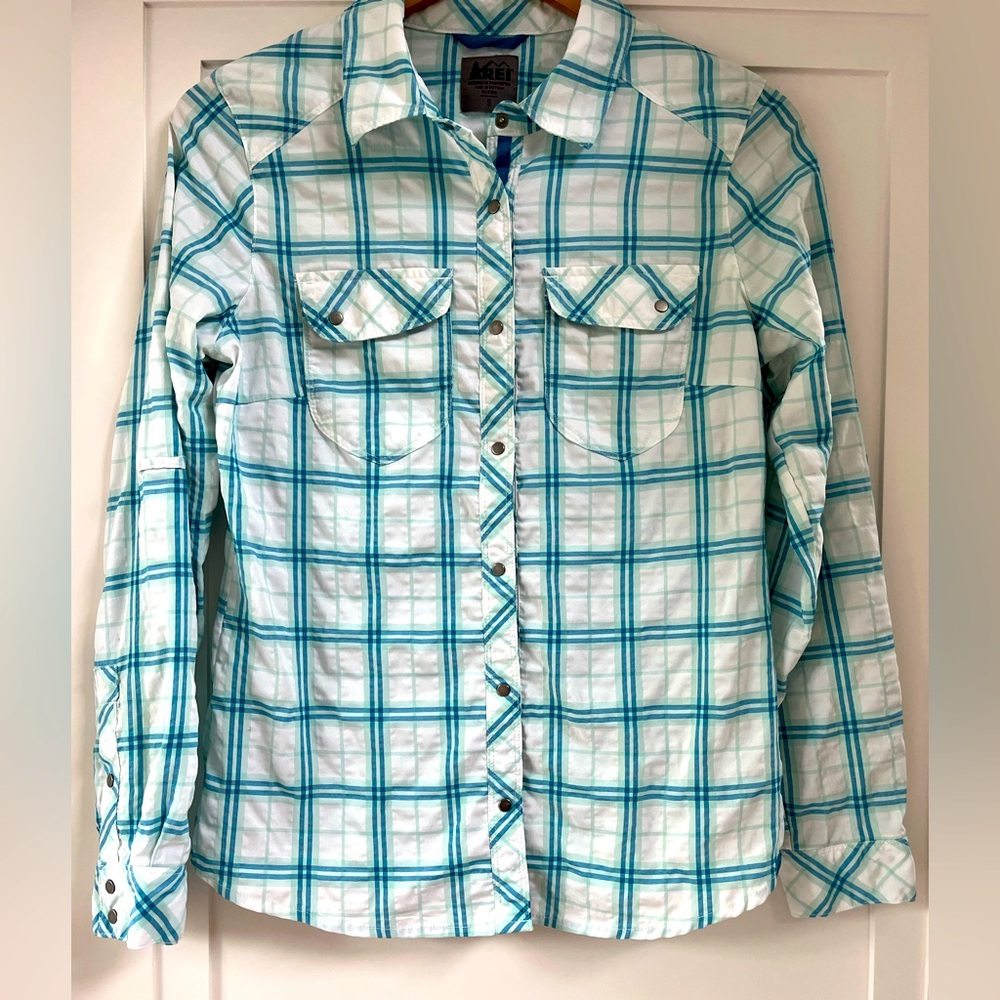 Teal and White Checkered Shirt Button down shirt size S